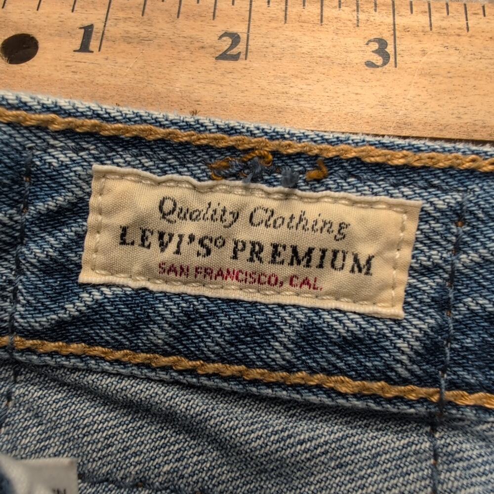 Levi's Premium 501 29x30 Men's Denim Jeans Light Blue Button Fly Straight Fit - Picture 7 of 11